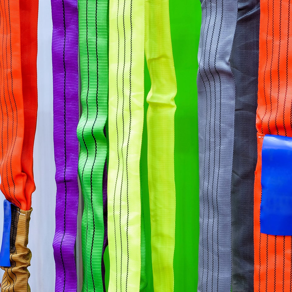 Tree swing attached with protective tree strap